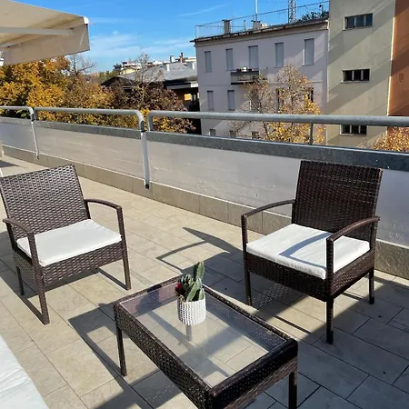 Apartment Penthouse Near The Historic Center